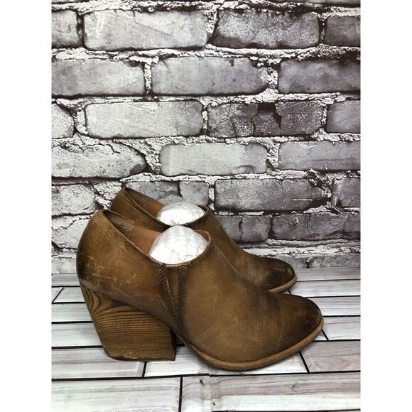 Kork-Ease Brown Leather Stacked Heel Wedge Ankle Booties Women’s Sz 7.5M US/38EU - Picture 1 of 16